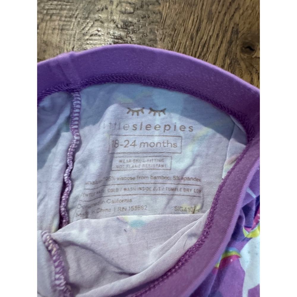 Little Sleepies Pajamas Bamboo Siennas Unicorn Rainbows Size 18 24 Months - Picture 5 of 5